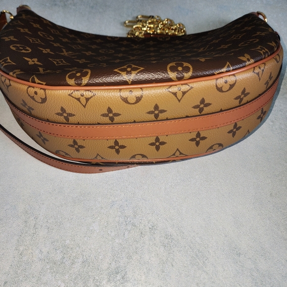 Louis vuitton reverse monogram Loop hobo - Picture 7 of 10
